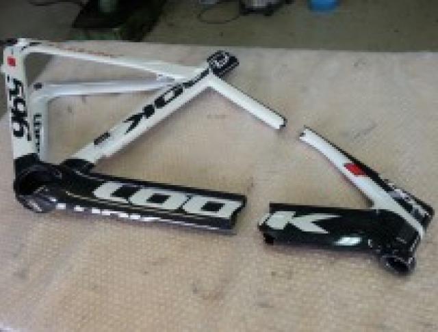 telaio look spezzato in due - look frame in two pieces