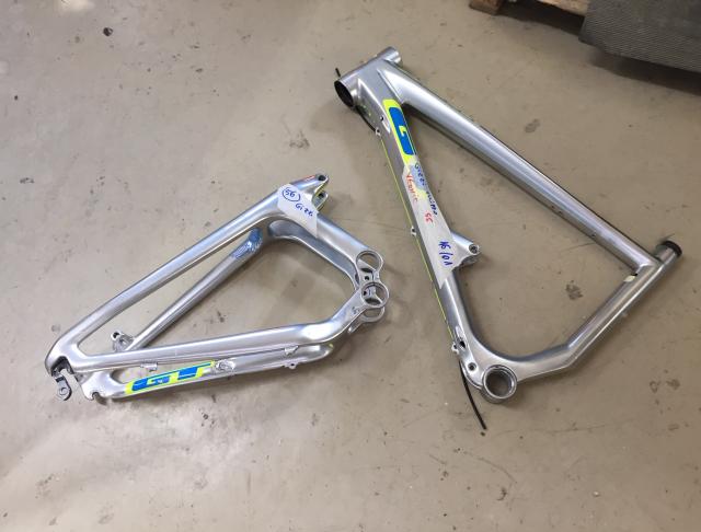 traingolo e carro - strato superficiale saltato in più punti