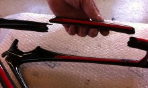 Ghost con fodero stroncato in seguito a incidente