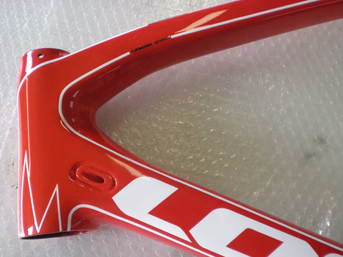 Look incidentata perfettamente riparata - Look perfectly repaired