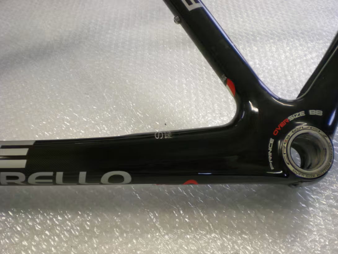 Pinarello nera riparata