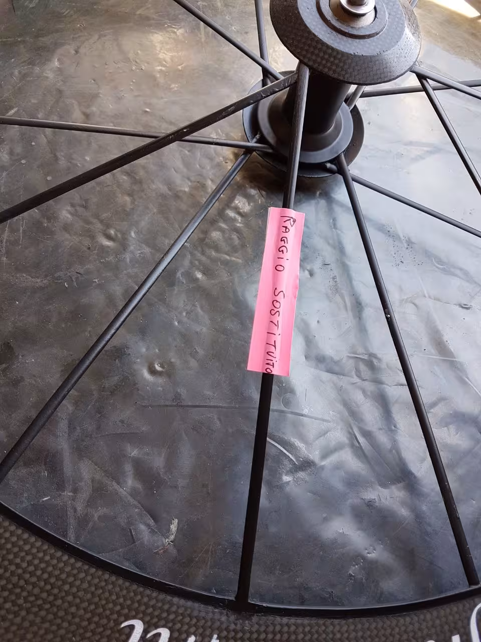 ruota lightweight - raggio sostituito (visione intera)