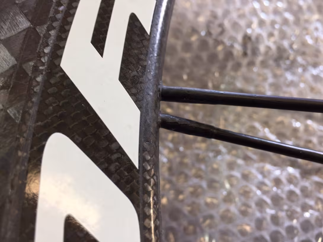 attacco raggio-cerchio a lavoro finito